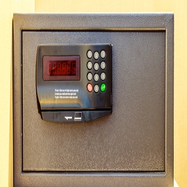 hotel room safes