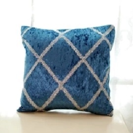 langel cushion in blue