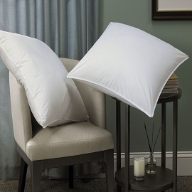 langel restaurant pillows